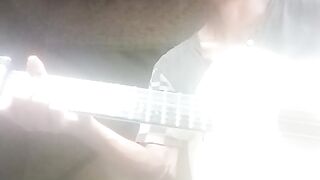 Main gitar