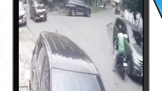 Apes! Maling Berjaket Ojol di Medan Tabrak Becak saat Kabur, Ditangkap Warga