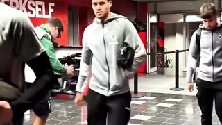 Jadi salah satu pemain dengan rating terendah