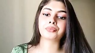 Bangladeshi hot girls Mahiya Mahi private live tango pat-1
