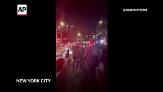 Frances Macron and Turkeys Erdogan stopped on street by NYC