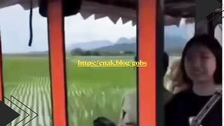 Niatnya Rekam Alam, Eh Malah Dapat Bonus Odong-Odong Nyemplung!