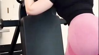 Sexy Fitness Babes Crushing Workouts