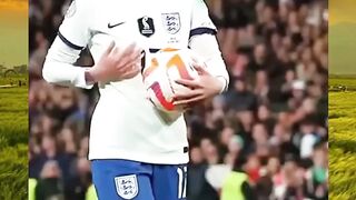 Teknik Aneh Tapi Ampuh dari Chloe Kelly! Lari gaya nyeleneh? Shooting nggak biasa? Tapi hasilnya GOL!