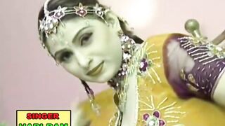 Pakistani Model Anjuman Shehzadi Hot Dance