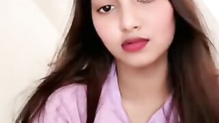 Indian beautiful item To Meri  Jindagi Ek Safar pat-2