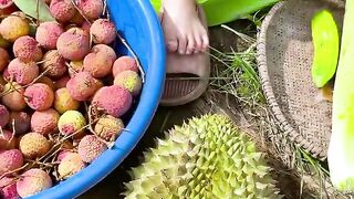 Mari makan