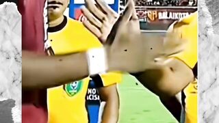Fernandes Didenda Rp50 Juta  Dilarang Main 4 Laga Akibat Tolak Jabat Tangan Wasit