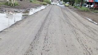 Road block ho gye