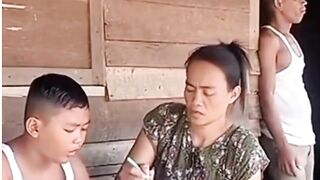 Naik Ibu