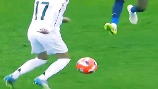 Lucas Vazquez vs Raphinha