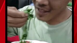 padahal cuma sayur kangkung aja