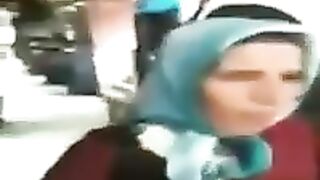 فيديو ضحك
