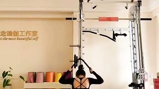 Strong  Beautiful Women  Gym Fitness Routine