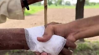 Bohat hi funny video yarrrrrr.