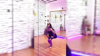 Indian Girl Selony Pareb Dance