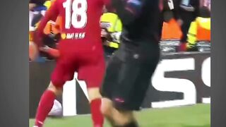 Keringatmu adalah bukti, golmu adalah prestasi. boladunia