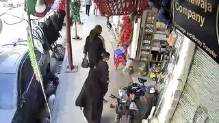 بابا عجبني العجله دي