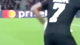 Amazing Football Action and a Surprising Moment on the Field!