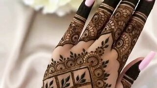 Istlish mahndi design