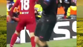 Morata buktikan kalau dia lebih dari sekadar pencetak gol, dia juga punya sisi savage yang nggak terduga!