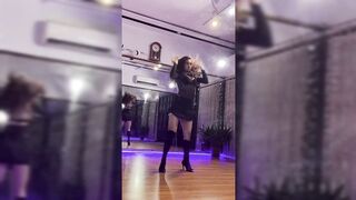 Indian Girl Ishani Kouli Dance