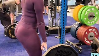 البطل اشجان