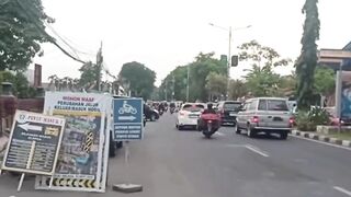 Kisah haru dari Syaiful Rosi Abdillah, santri korban selamat tragedi ambruknya musala Ponpes Al-Khoziny, Sidoarjo.