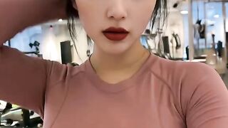 When Beauty Hits the Barbell