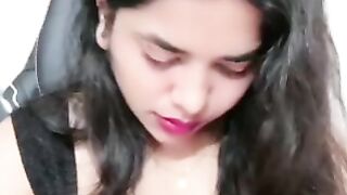 Dekhne Mein Chhota likhane Mal bada hai
