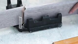 The 2in1 Mitre Measuring Tool