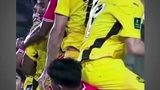Berjuang sampai peluit terakhir!  Boladunia