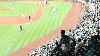 Absolute SCENES from T-Mobile Park! ALDS
