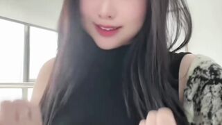 CEWEK BOSPLAY