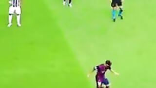 Messi vs Vidal
