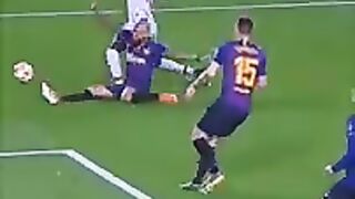 Arturo Vidal vs Sadio Mane