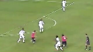 A rocket from Arturo Vidal