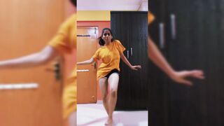 Indian Girl Tejal Singh Dance