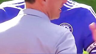 Ketika Wasit Salah Memberi Kartu Merah