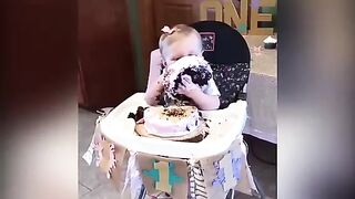 Cute Kids funny video ☺
