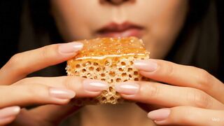 Asmr Golden Honeycomb Cake