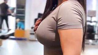 No Excuses, Just Results   Powerful Gym Girl Transformation Journey