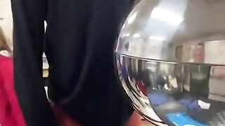 Its Amazing Science Trick