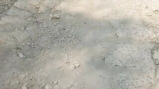 Jalaan yang sangat ruksak