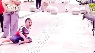 Statue prank prank statue usa