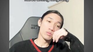 Lawan bukan jago, kita aja yang panik.  MemeLucu