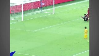 BRUNO GOMES! Satu tembakan, satu gol, satu sejarah! Boladunia