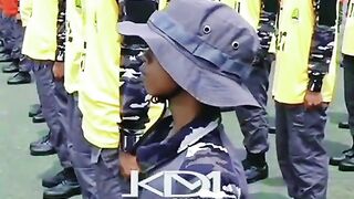 Egi masuk barak militer