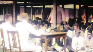 Tahun 1925, ratusan warga Jawa meninggalkan desanya menuju Deli, Sumatra.