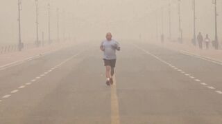 Thick smog blankets New Delhi as Diwali fireworks push pollution to hazardous levels